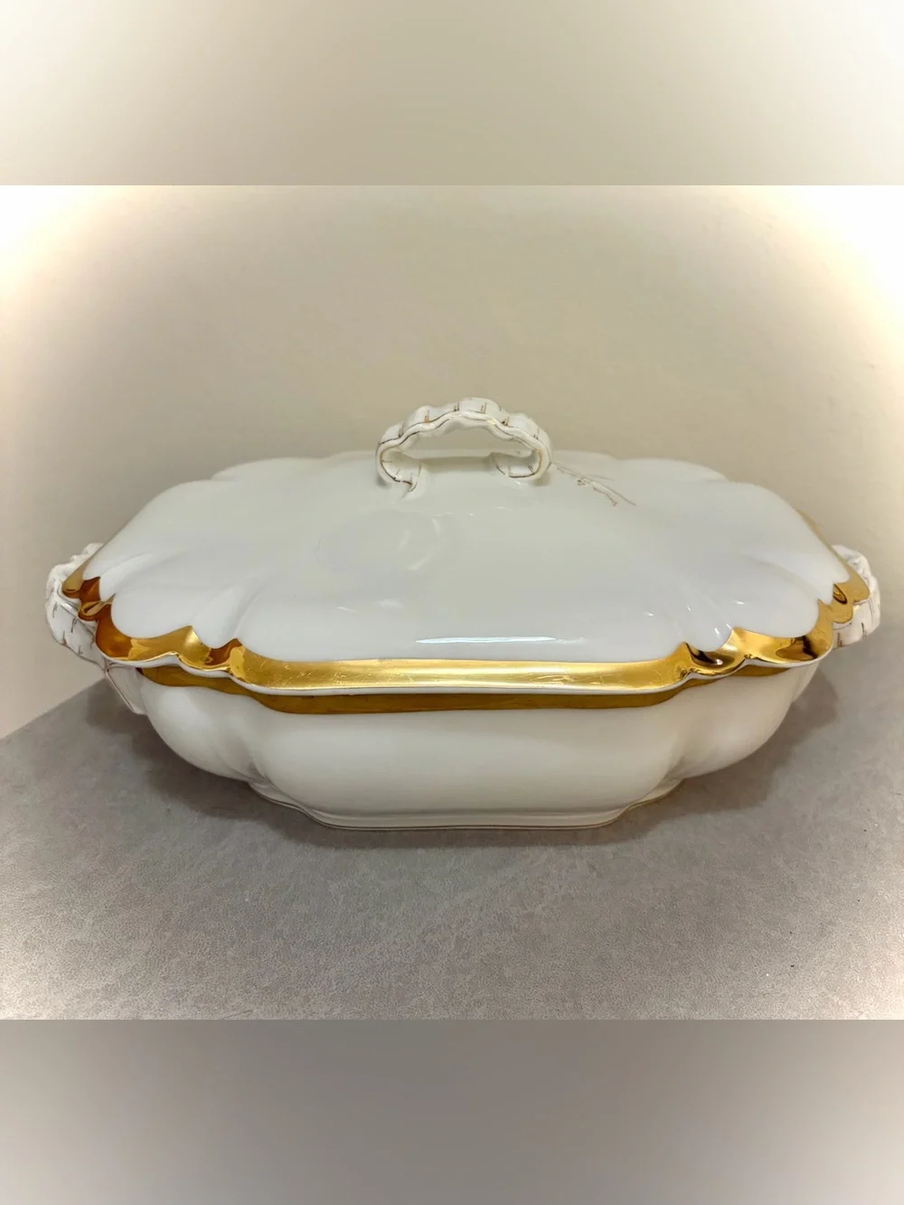 Antique Haviland & Co Limoges White Gold Covered Vegetable Serving Dish W/ Lid